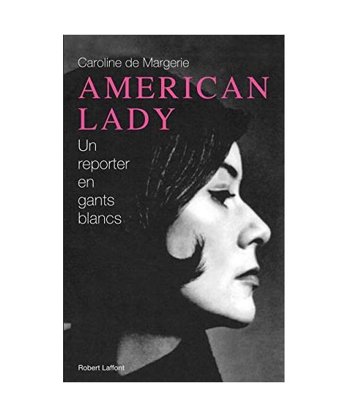 American lady: Un reporter en gants blancs